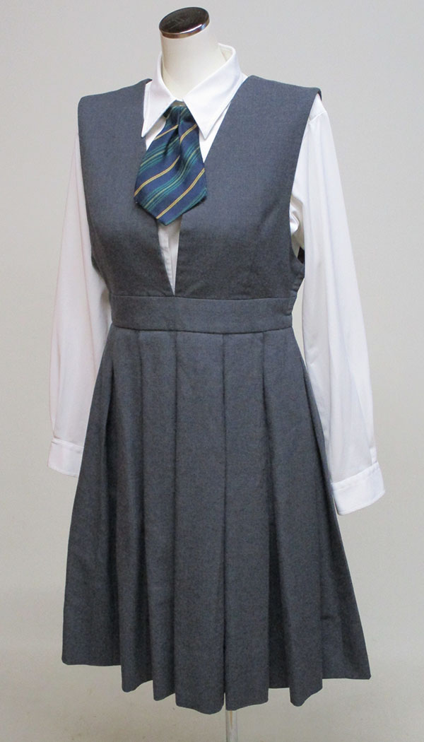 ブラウス＋ジャンスカ（ネクタイ付）